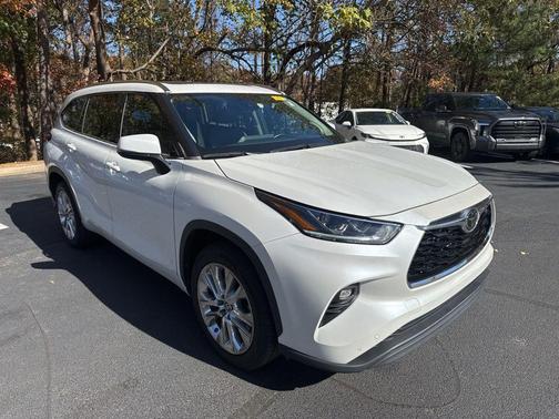 2023 Toyota Highlander Limited