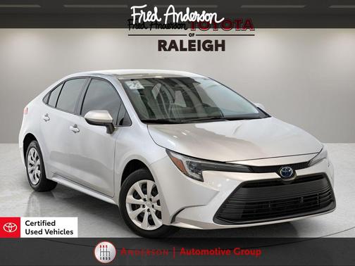 2024 Toyota Corolla Hybrid SE