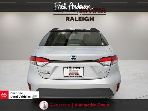 2024 Toyota Corolla Hybrid SE