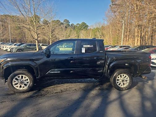 2024 Toyota Tacoma SR5