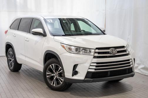 2017 Toyota Highlander LE I4