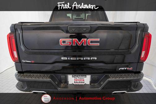 Onyx Black 2023 GMC Sierra 1500 AT4