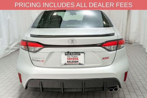 Classic Silver Metallic 2023 Toyota Corolla XSE