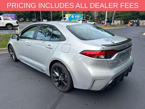 CLASSIC SILVER METALLIC 2023 Toyota Corolla XSE