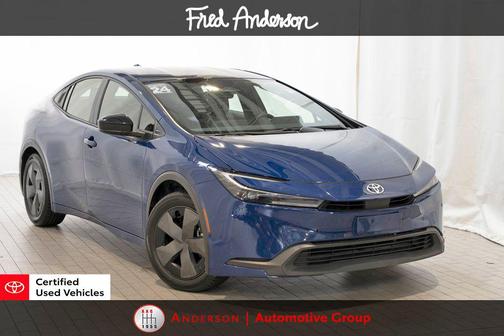 2024 Toyota Prius LE