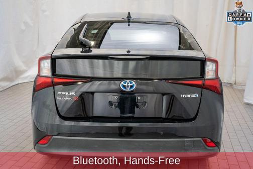 2020 Toyota Prius LE