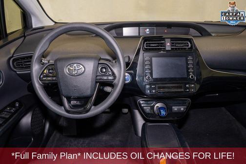 2020 Toyota Prius LE