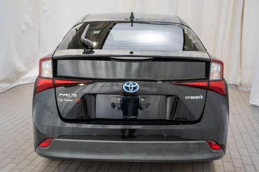 2020 Toyota Prius LE