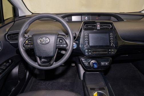 2020 Toyota Prius LE