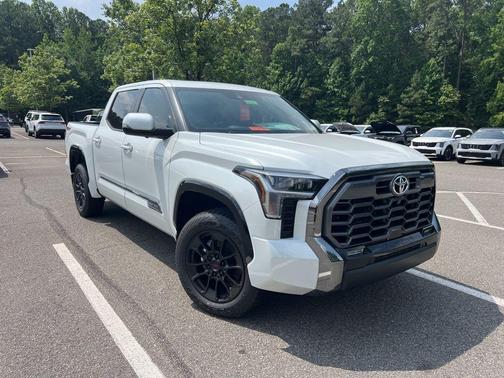 2025 Toyota Tundra Platinum