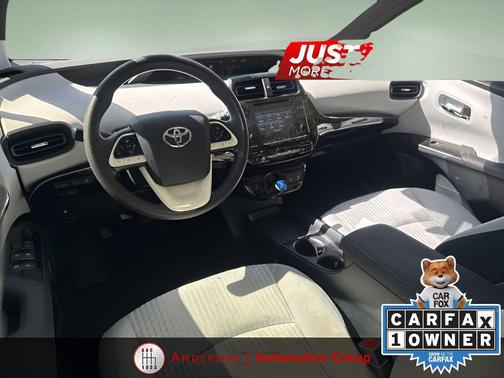 2017 Toyota Prius Two