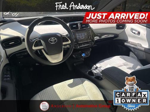 2017 Toyota Prius Two
