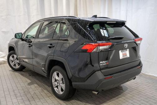 2025 Toyota RAV4 Hybrid SE