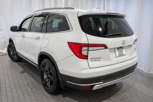 2021 Honda Pilot AWD Elite