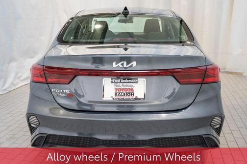 2023 Kia Forte LXS