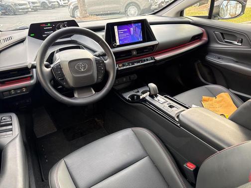 2025 Toyota Prius Plug-In Hybrid XSE