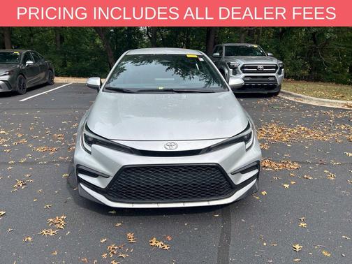 Classic Silver Metallic 2024 Toyota Corolla SE