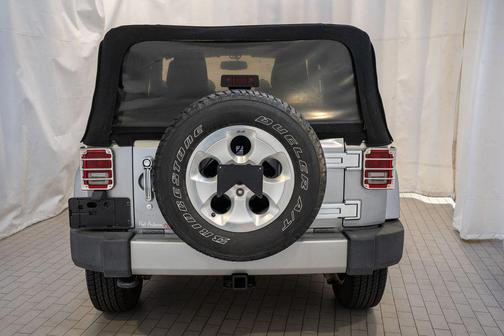 2013 Jeep Wrangler Sahara