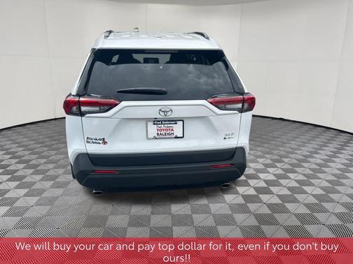 2025 Toyota RAV4 Hybrid XLE