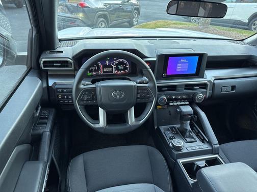 2025 Toyota 4Runner TRD Off Road