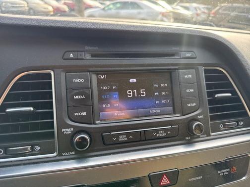 2015 Hyundai SONATA Sport