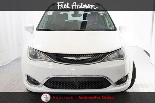 2018 Chrysler Pacifica Touring-L