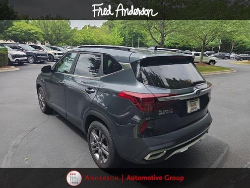 Gravity Gray 2021 Kia Seltos S