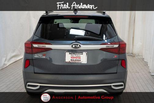 Gravity Gray 2021 Kia Seltos S