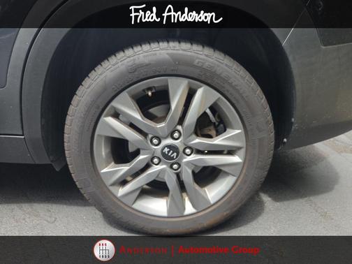Gravity Gray 2021 Kia Seltos S