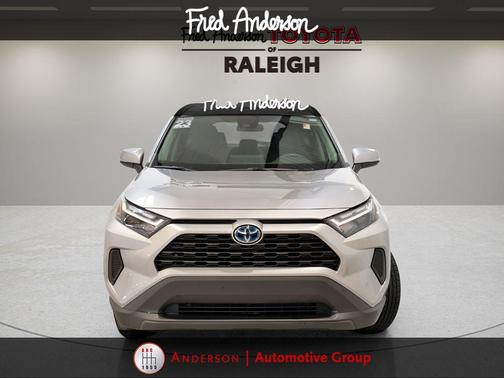 2023 Toyota RAV4 Hybrid XLE