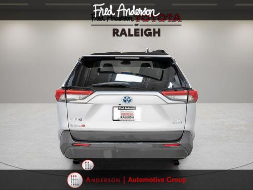 2023 Toyota RAV4 Hybrid XLE