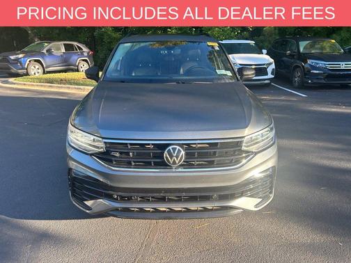 Platinum Gray 2022 Volkswagen Tiguan 2.0T SE R-Line Black 4MOTION