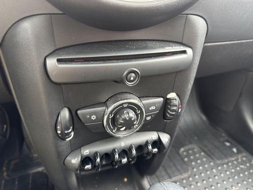 2012 MINI Cooper S Base