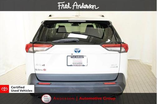 2021 Toyota RAV4 Hybrid XLE Premium