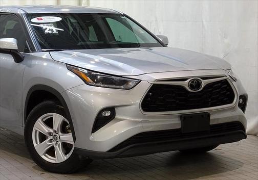 2021 Toyota Highlander LE