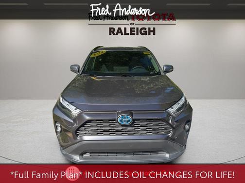 2024 Toyota RAV4 Hybrid XLE Premium