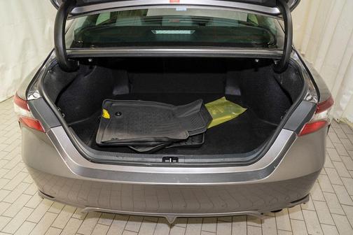 Predawn Gray Mica 2023 Toyota Camry SE