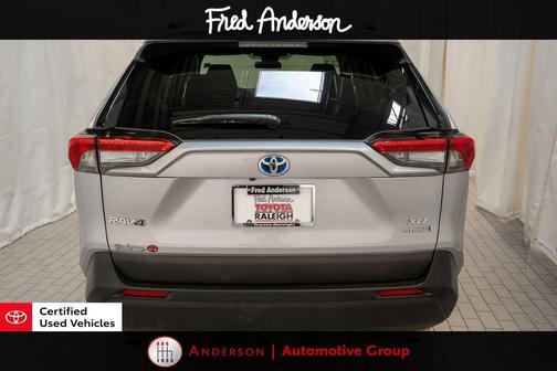 2023 Toyota RAV4 Hybrid XLE