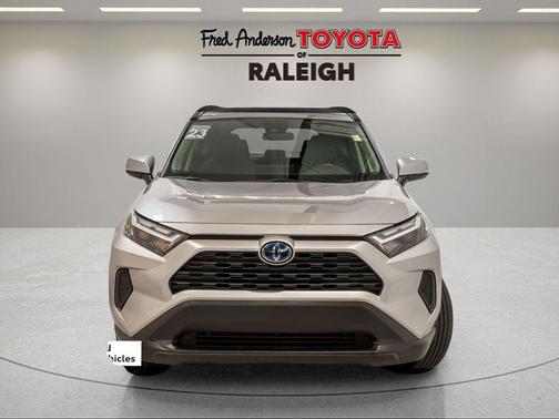 2023 Toyota RAV4 Hybrid XLE