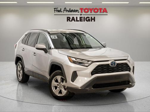 2023 Toyota RAV4 Hybrid XLE