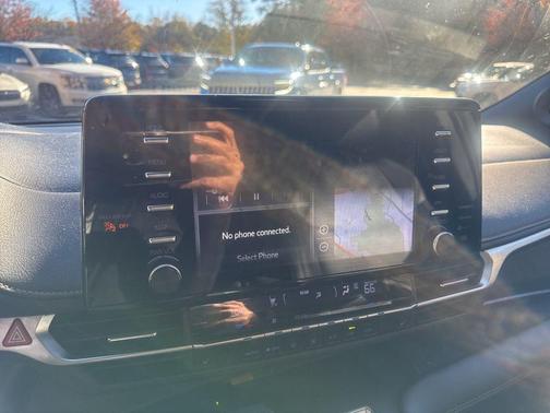 2022 Toyota Sienna Woodland Edition