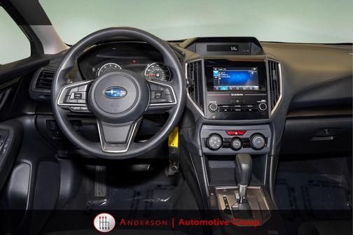 2017 Subaru Impreza 2.0i