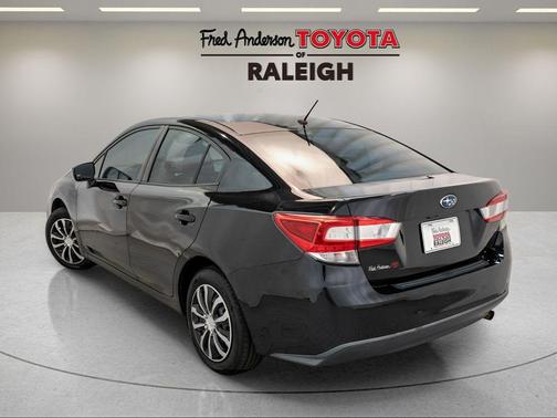 2017 Subaru Impreza 2.0i