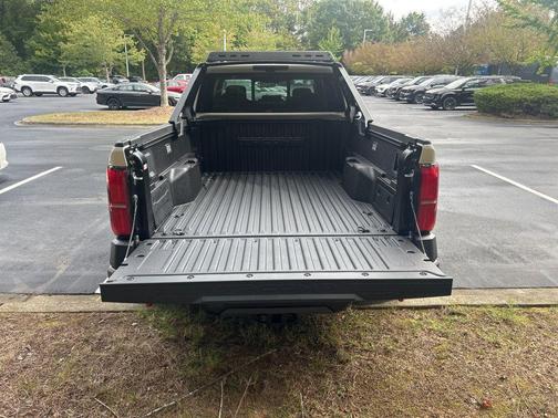 2025 Toyota Tacoma Hybrid Trailhunter