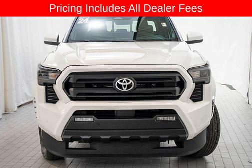 Ice Cap 2024 Toyota Tacoma SR5