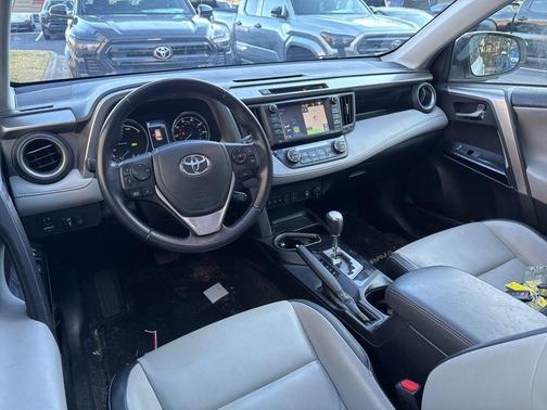 2016 Toyota RAV4 Hybrid Limited