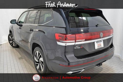 2024 Volkswagen Atlas 2.0T SE w/Technology 4MOTION