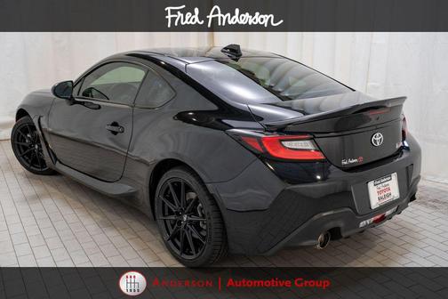 Raven 2024 Toyota GR86 Premium