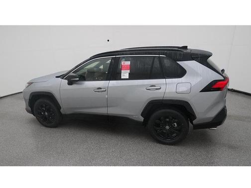 2023 Toyota RAV4 Hybrid SE