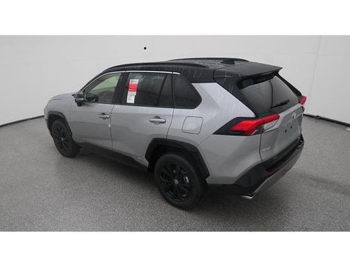 2023 Toyota RAV4 Hybrid SE